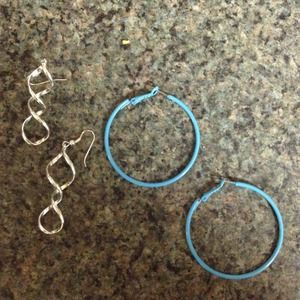 2 Sets of Earrings
