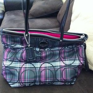 ***reserve for Kkilpatrick81*Authentic Coach purse