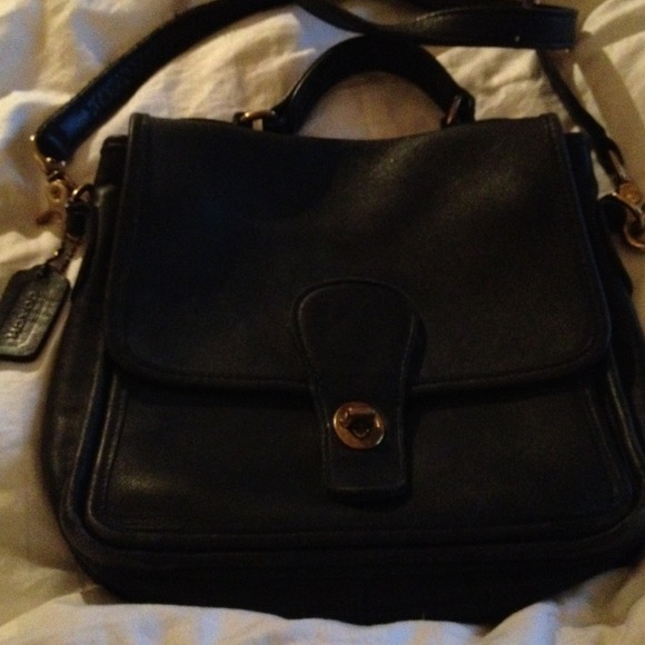 Vintage Satchel Coach Purse - black. REDUCED!