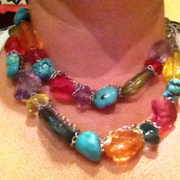 Rhinestone & stone double tiered necklace. New!