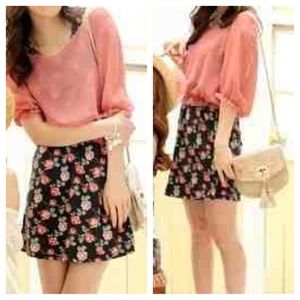 Dresses & Skirts - @vttran10 Cute Floral Dress & Beautiful Neckline! Dresses & Skirts - @vttran10 Cute Floral Dress & Beautiful Neckline!