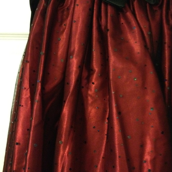 Girls size 6 dress - Picture 3 of 3