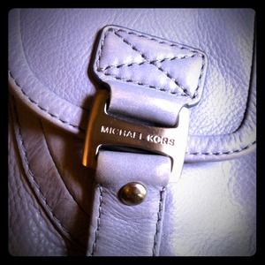 Michael Kors Handbags - ⭕RESERVED⭕MICHAEL Michael Kors Medium Size Shoulde Michael Kors Handbags - ⭕RESERVED⭕MICHAEL Michael Kors Medium Size Shoulde