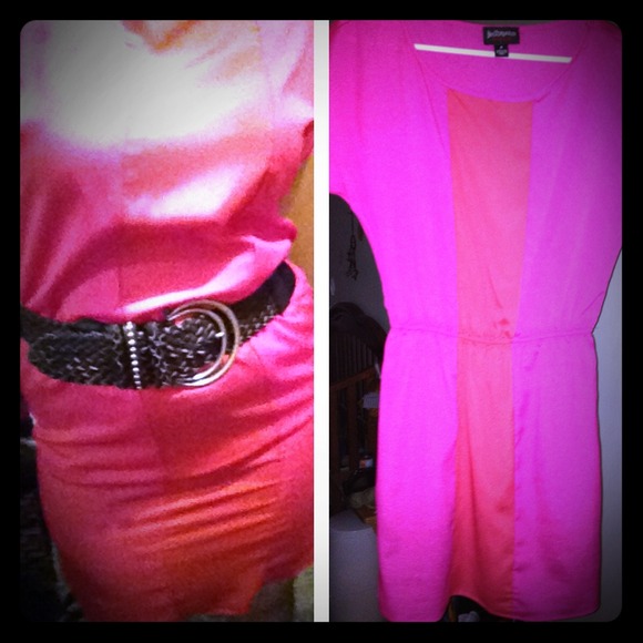 ❌Sold❌pink woven dress with orange color block