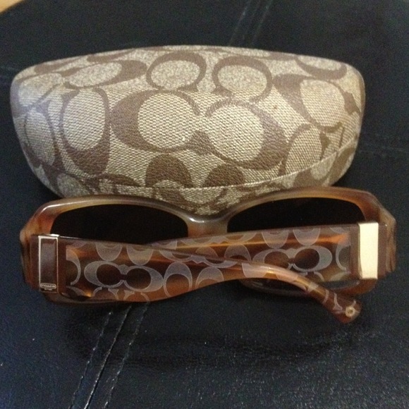 Coach glasses