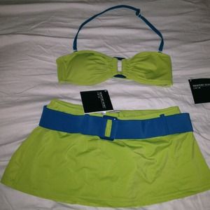 NWT-Newport news skirt bikini!! Really cute!!