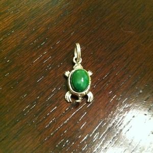 .925 Sterling Silver Jade Turtle Pendant