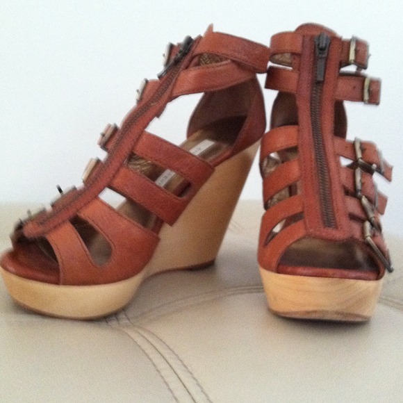 Cynthia Vincent wedges