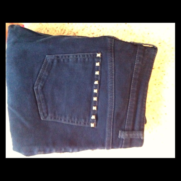 SOLD😊