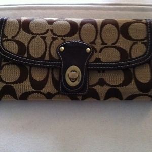 Coach wallet