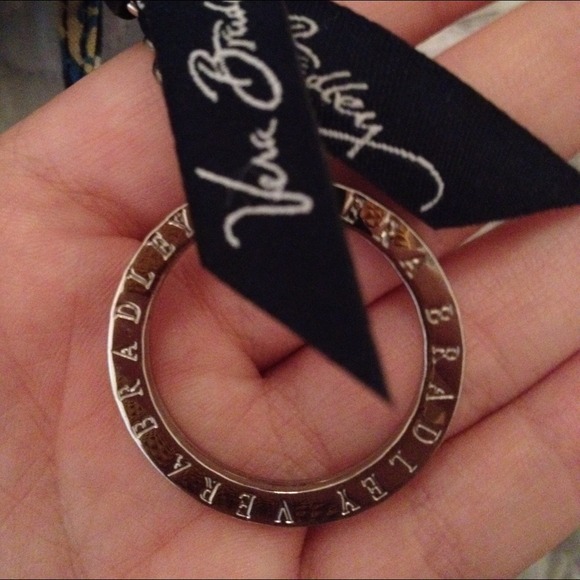 Vera Bradley keychain - Picture 3 of 4
