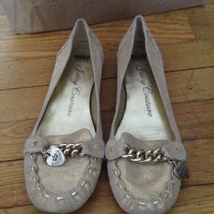 Juicy Couture gold flats
