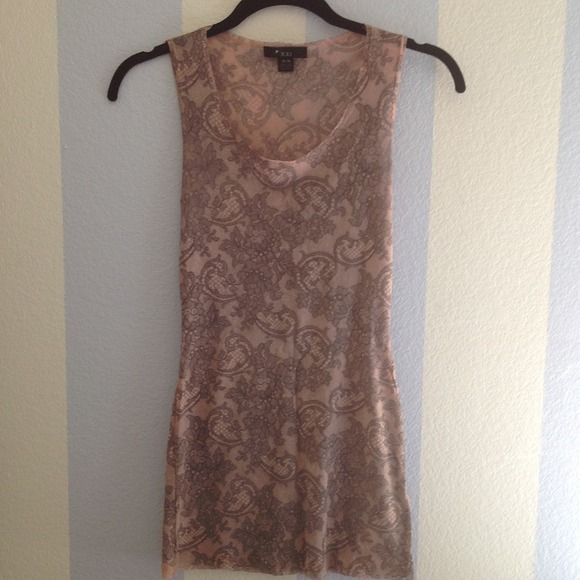 ❌reserve for aecraw02❌Printed tank, and 2 dresses.
