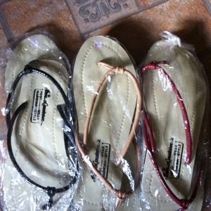 BUNDLE - Brand New Sandals