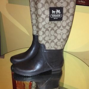 SOLD👀💃Coach Rain Boots