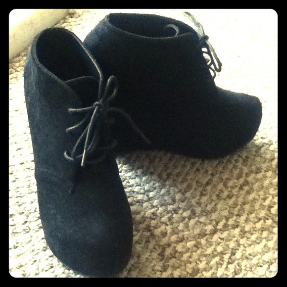 Black platform ankle boots