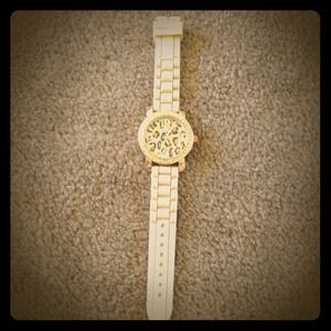 Geneva Jewelry - Final Reduction!!!Women's leopard watch Geneva Jewelry - Final Reduction!!!Women's leopard watch
