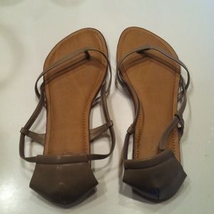 Light tanish grey sandal