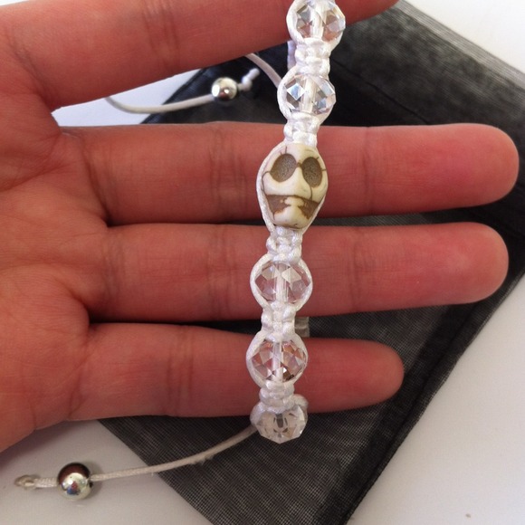 SkuLL Candy - Picture 2 of 3