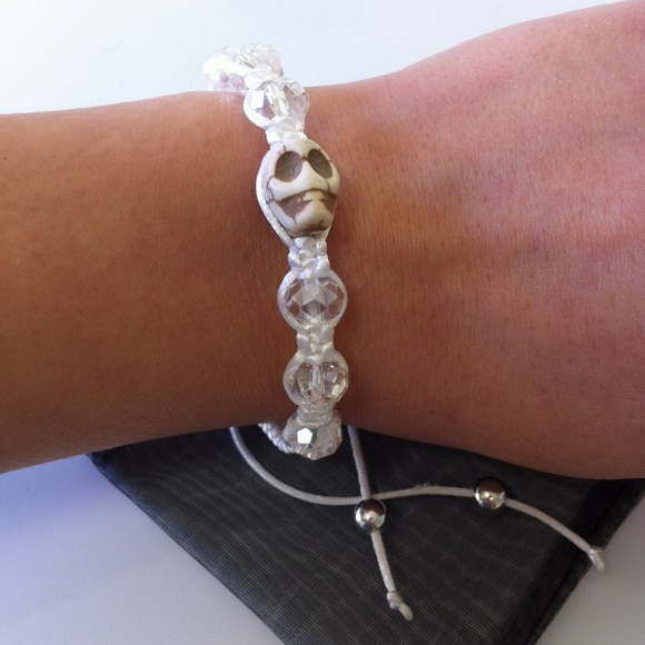 SkuLL Candy - Picture 3 of 3