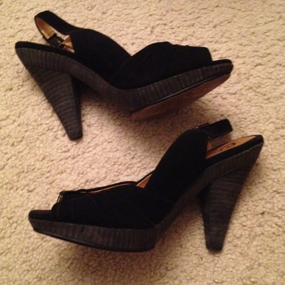 Seychelles black peeptoe sling backs! - Picture 2 of 4