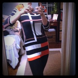 ⚡☀SOLD-Trade deal!  Mod geo 3/4 sleeve