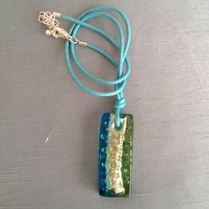 💢SOLD💢Turquoise glass necklace