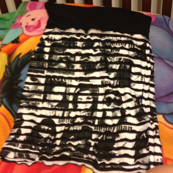 Dress reserved for trade with hvj0310