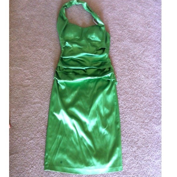 Gorgeous green dress. Perfect for night on town!