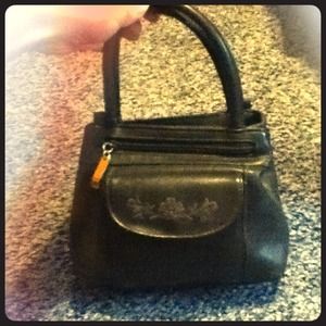 Cute brown handbag w/shoulder strap