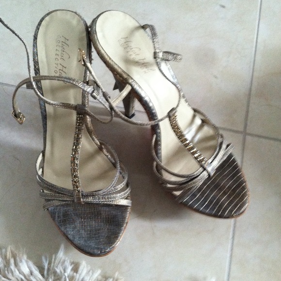 ⭕Snake leather shoes