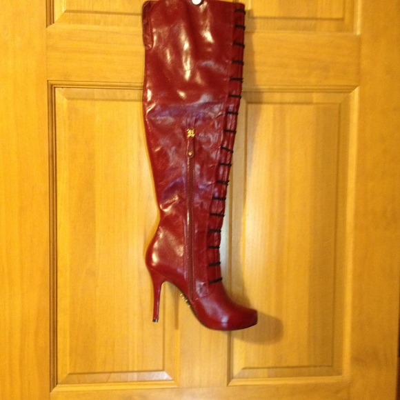 Mojo Moxy Tall Boot Leather - Picture 2 of 2