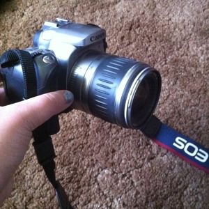 Canon camera perfect condition RESERVED for @relle