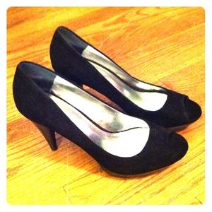 New York & Company Open Toed Heels!