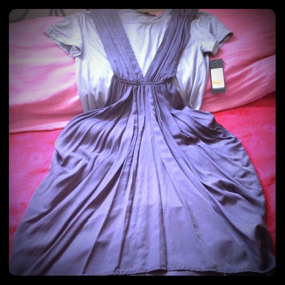 New Akira dress! Whit tags.