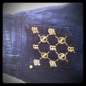 ))SOLD(( Cute skinny boot cut denim