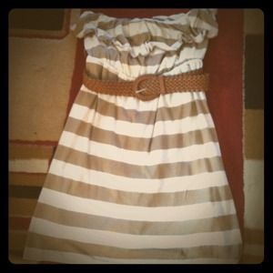 Strapless dress with belt **REDUCED $$