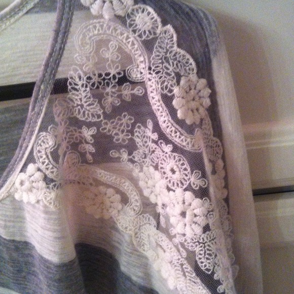 🌟reduced🌟long sleeve crop top - Picture 2 of 2