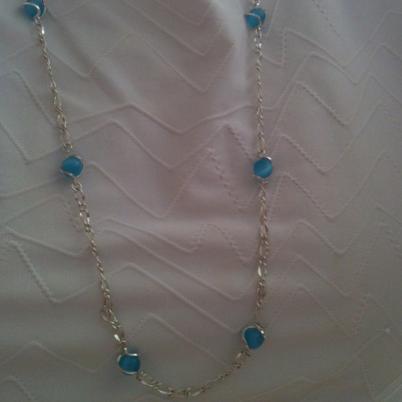 💢SOLD💢Neclace - Picture 2 of 3
