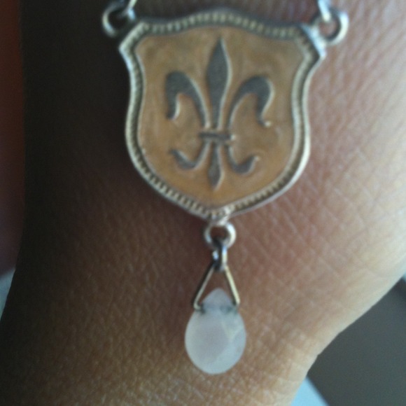 💢SOLD💢🌟. Delicate necklace - Picture 2 of 3