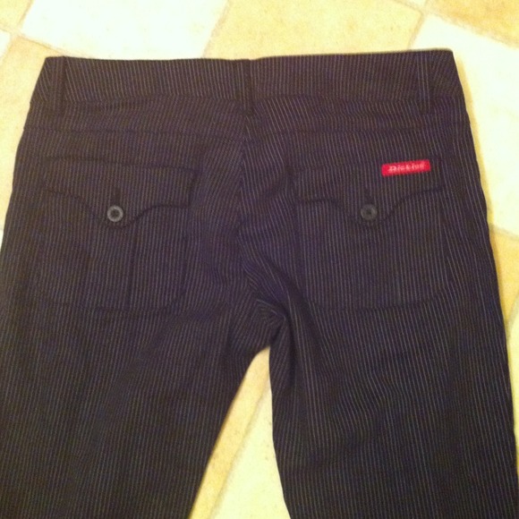 Capri's - Picture 3 of 3