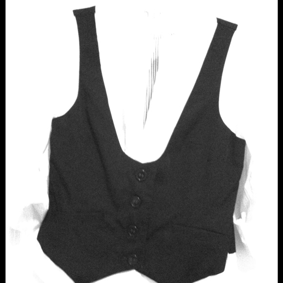 White shirt/black vest