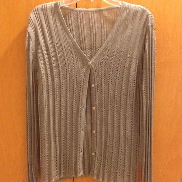 Women’s Olive Green Knit Sweater - Picture 1 of 3