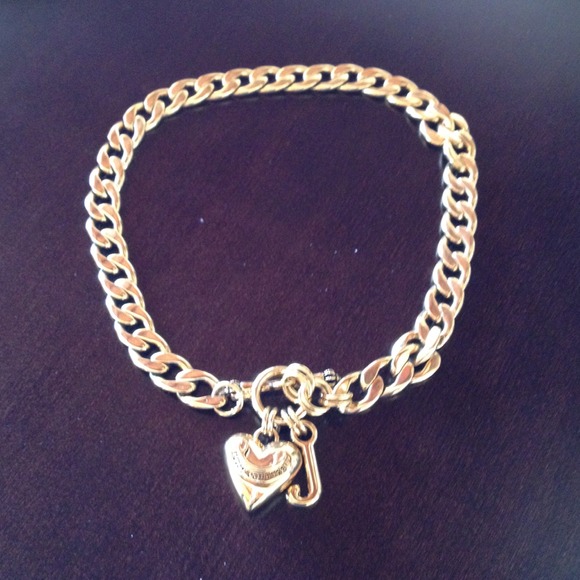 Juicy couture necklace