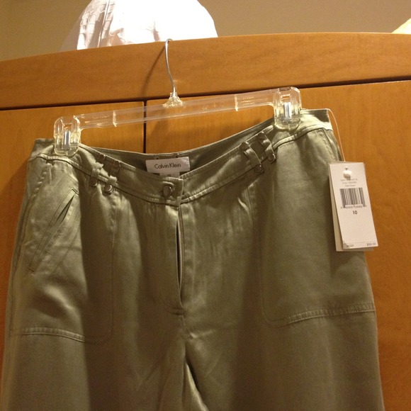 Calvin Klein silk capri pants - Picture 2 of 3
