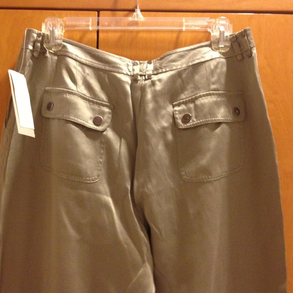 Calvin Klein silk capri pants - Picture 3 of 3