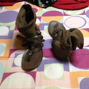 Brown strappy gladiators