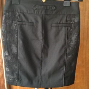 BCBG Skirts - BCBG Curve Skirt BCBG Skirts - BCBG Curve Skirt