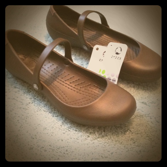NWT!!!! Comfy Croc Alice Ballet Flats