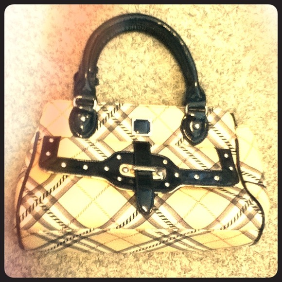 SOLD! Brand new- no tags fashion purse
